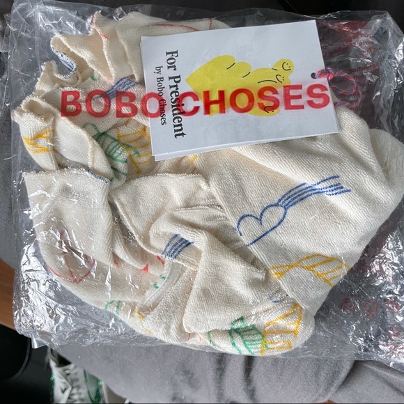 BOBO CHOSES RUFFLE TOP - Picture 2 of 2